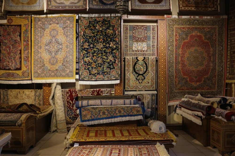 Persian rugs for home decor
